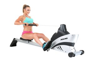 the Sunny Health & Fitness ASUNA 4500 Magnetic Rowing Machine in full glory